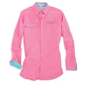Southern Tide Women's Sullivan Fishing Shirt. 
Size Medium